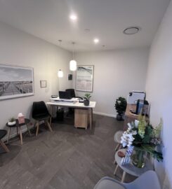 Price Drop-Chattels Sale Excellent Location 5 Consulting Rooms and 2 x Floatation Pods